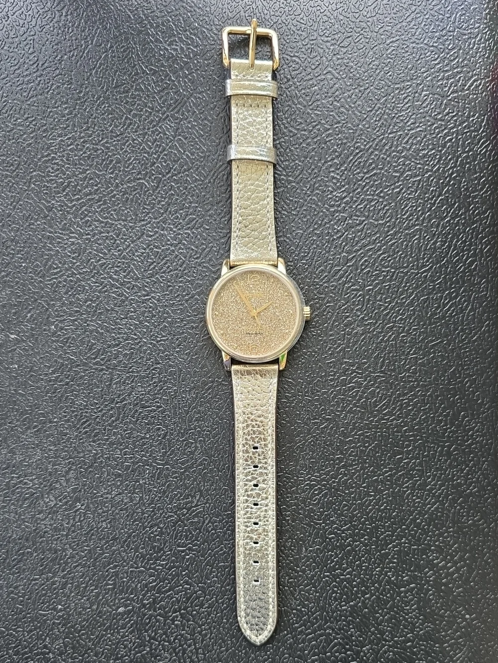 Coach Womens Gold Glitter Dial Watch with Gold-Tone Leather Strap. New Battery.